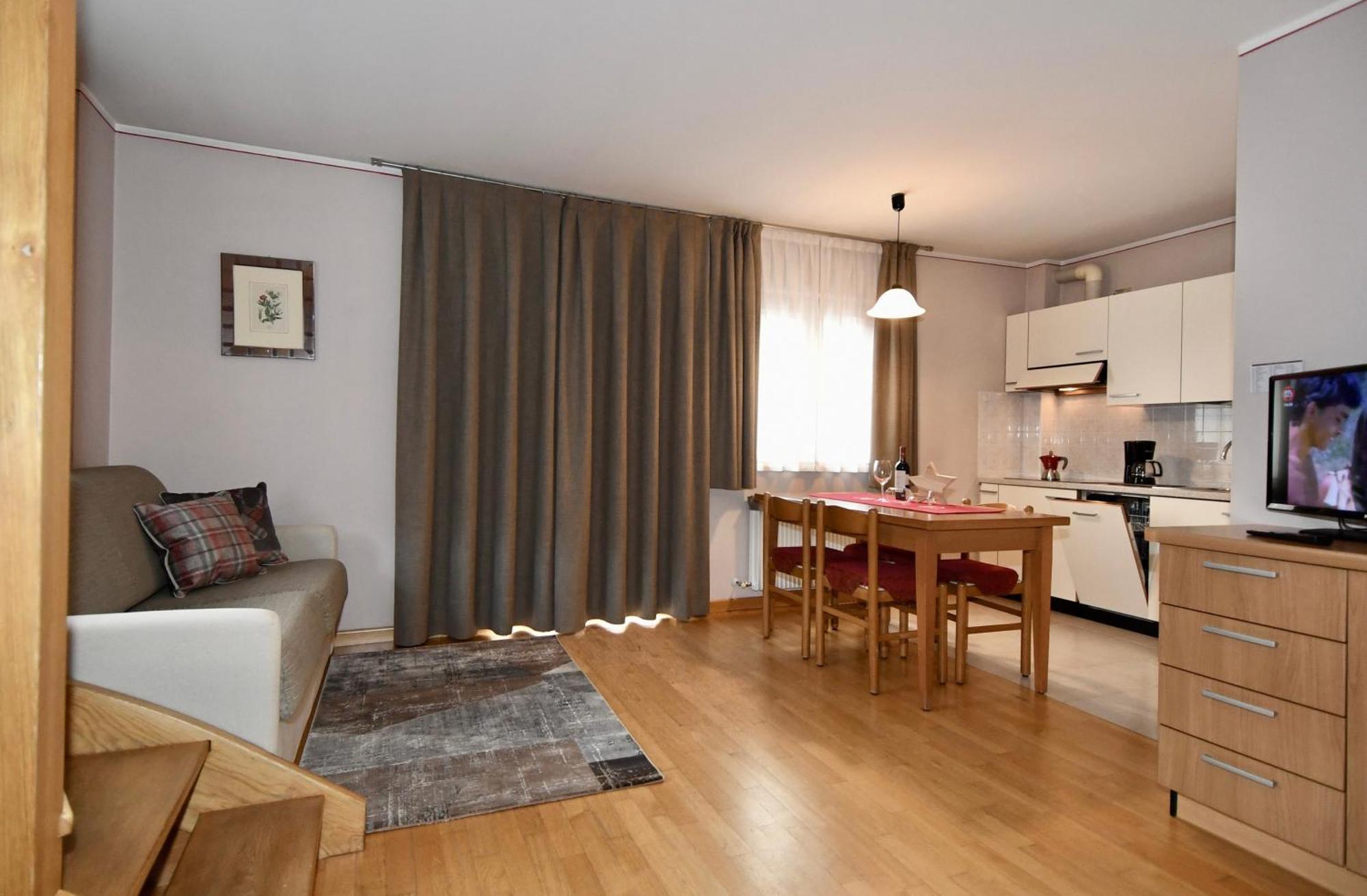 Casa Erica Apartments Livigno Luaran gambar
