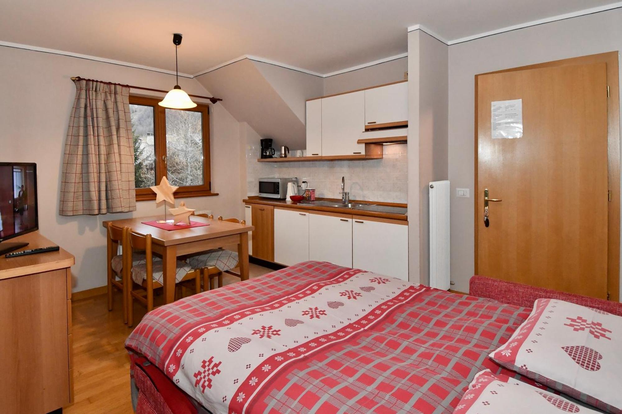 Casa Erica Apartments Livigno Luaran gambar