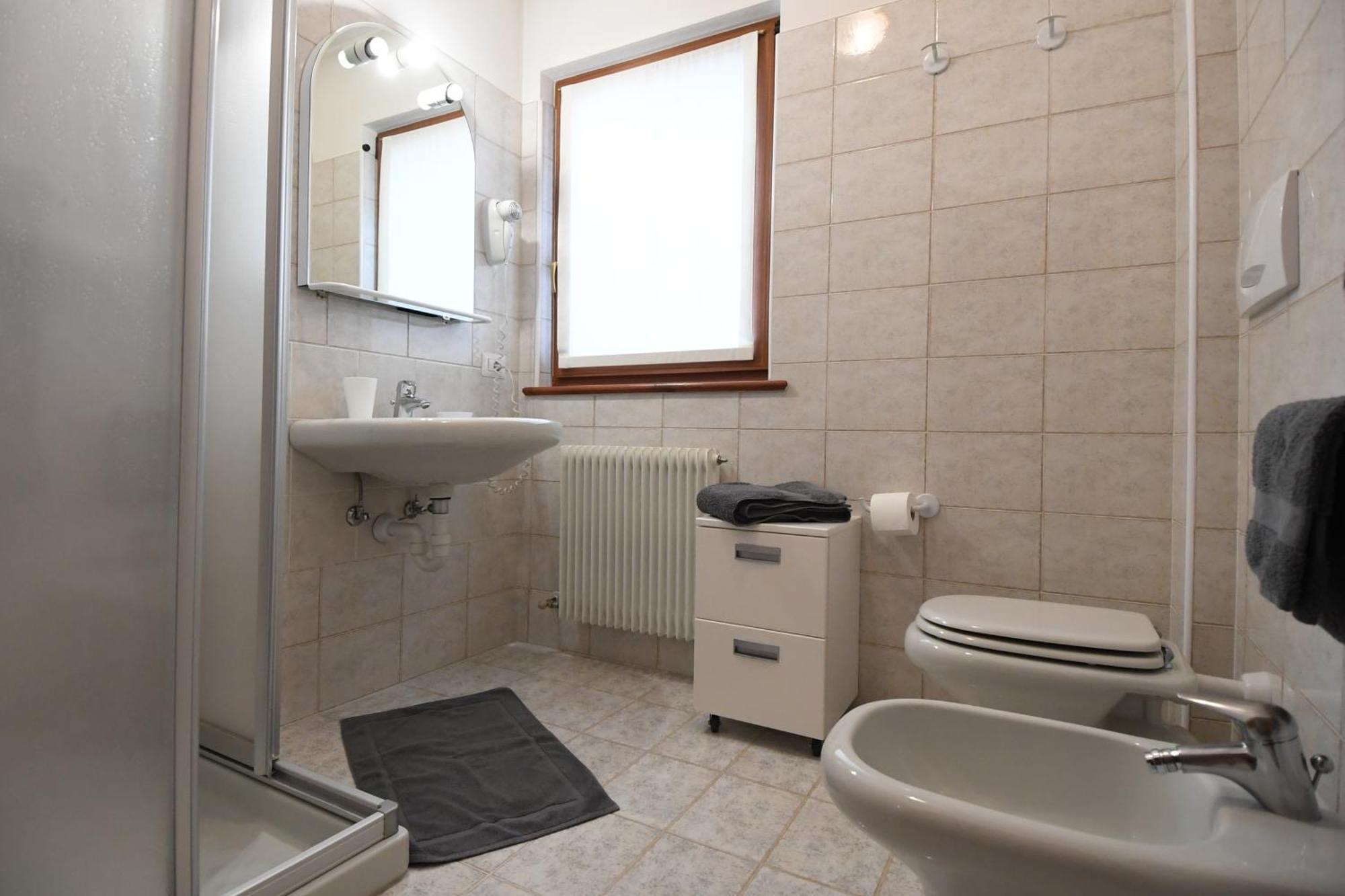 Casa Erica Apartments Livigno Luaran gambar